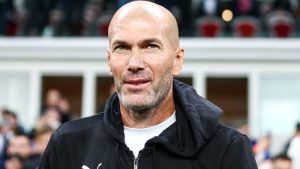 Zinedine Zidane - Một trong những cầu thủ bóng đá vĩ đại nhất mọi thời đại - VeboTV